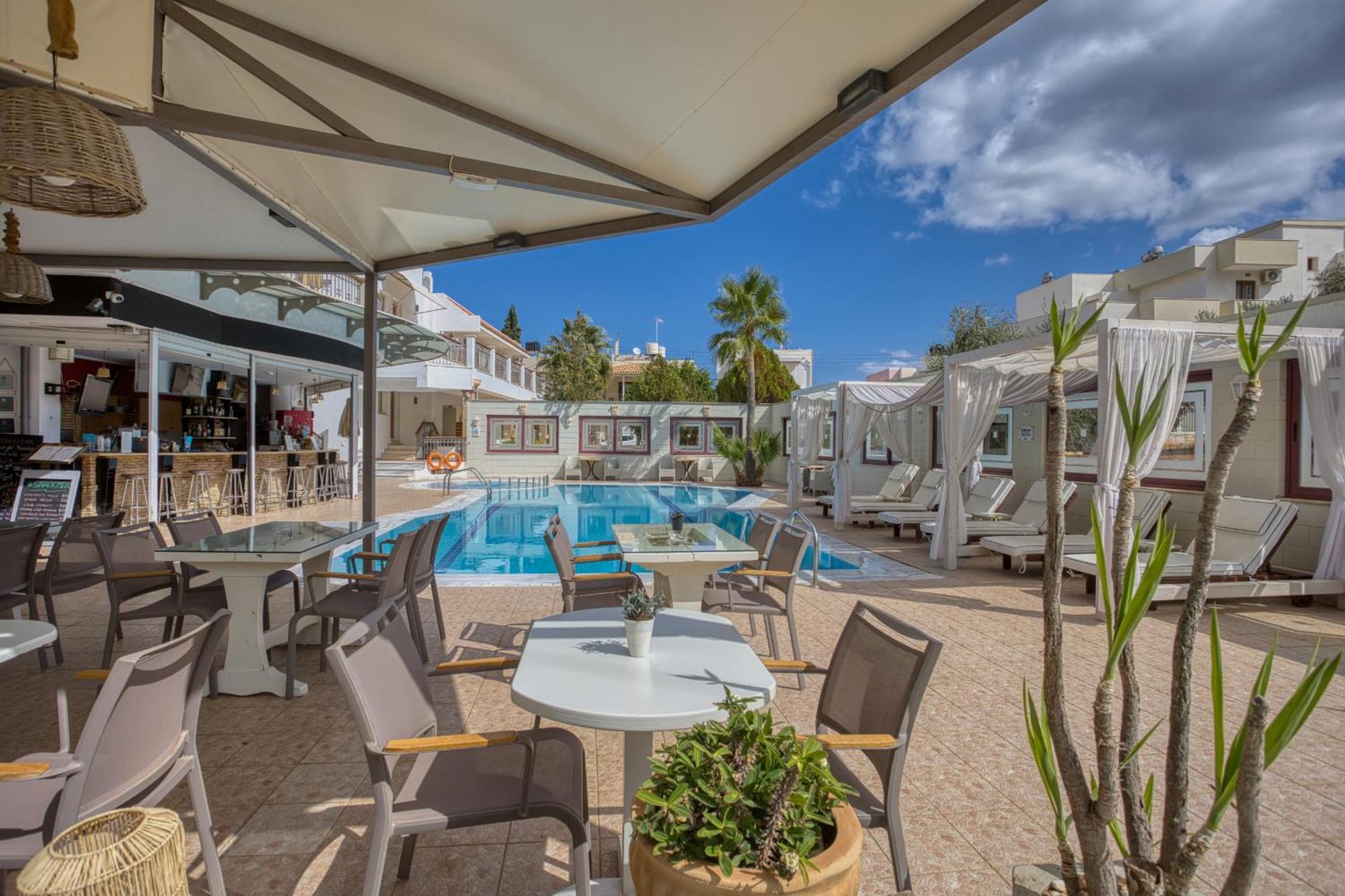 Bella Elena by Checkin Aparthotel Malia Exteriör bild