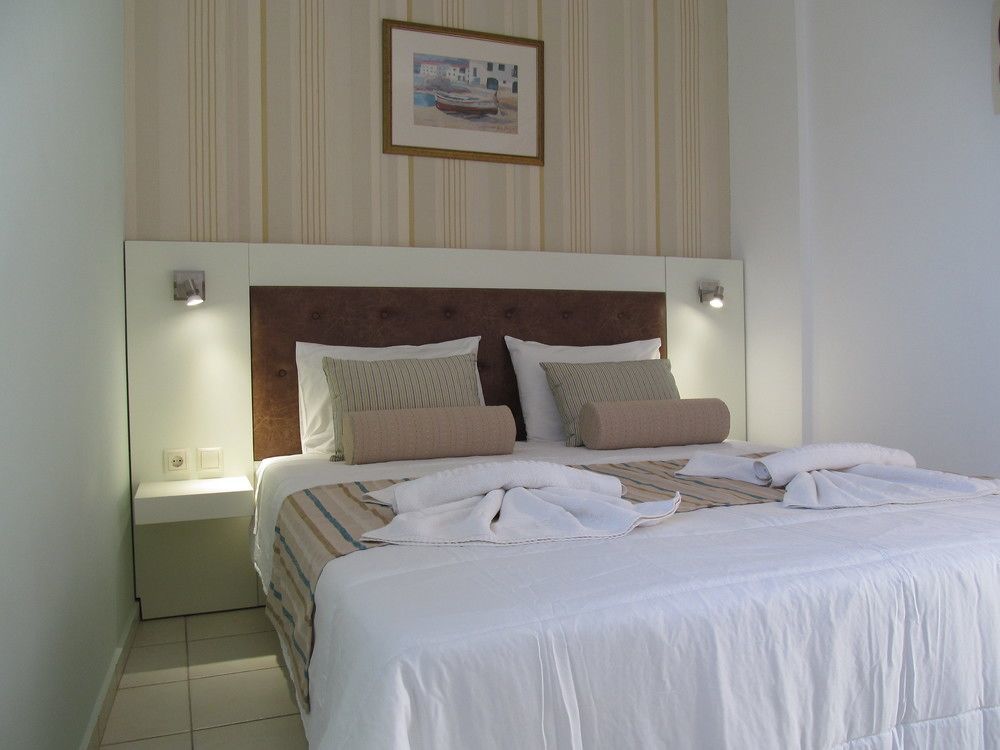 Bella Elena by Checkin Aparthotel Malia Exteriör bild