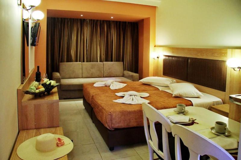 Bella Elena by Checkin Aparthotel Malia Exteriör bild